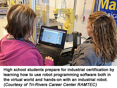 高中学生通过学习如何在虚拟世界和实际机器人中使用机器人编程软件来准备工业认证。（由Triersy Career Center Ramtec提供）